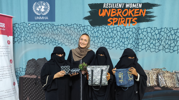 OiC of UNMHA with Group of Women in Hudaydah